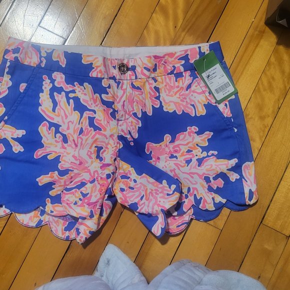 BNWT Lilly Pulitzer Shorts - Picture 4 of 4